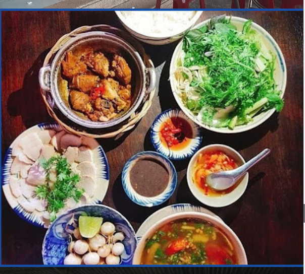 Quán Cơm Phúc Thái - Ảnh 1: Không gian ấm cúng với hương vị truyền thống