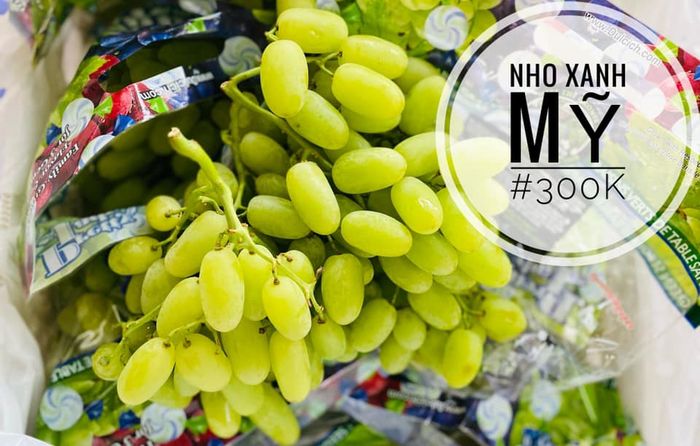 Hình ảnh Đặc Sản Tinh Hoa Việt - Không gian trái cây tươi ngon