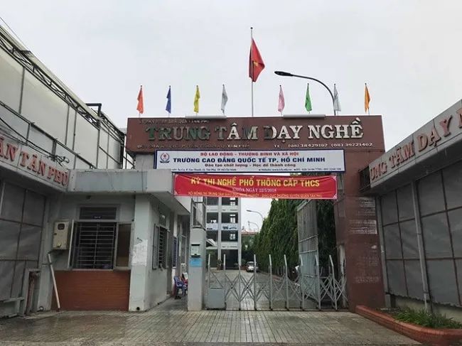 Trung tâm đào tạo nghề quận Tân Phú nằm trong danh sách Top 11 trung tâm dạy nghề cắt tóc chuyên nghiệp hàng đầu tại TP.HCM