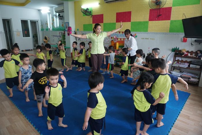 Hoạt động vui chơi sáng tạo tại Mầm non Khai Trí