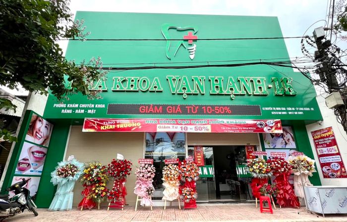Không gian hiện đại và tiện nghi tại Nha Khoa Vạn Hạnh Long Khánh