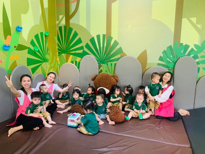 Hoạt động vui chơi ngoài trời tại Dongsim Kindergarten