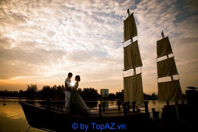 Ảnh cưới tại Thiên Tuấn Studio mang đến sự tự nhiên, tinh tế và cảm xúc chân thật, giúp các cặp đôi lưu giữ những khoảnh khắc tuyệt vời nhất trong cuộc đời.