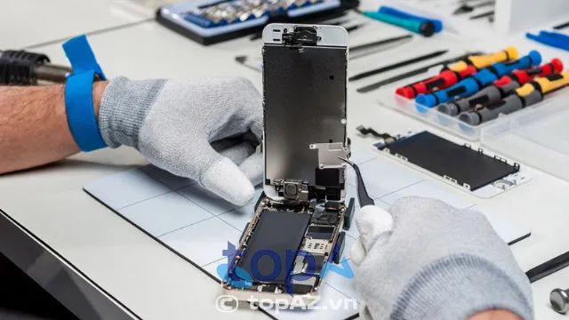 Trung Tâm Sửa Chữa Điện Thoại Uy Tín Tại TP.HCM