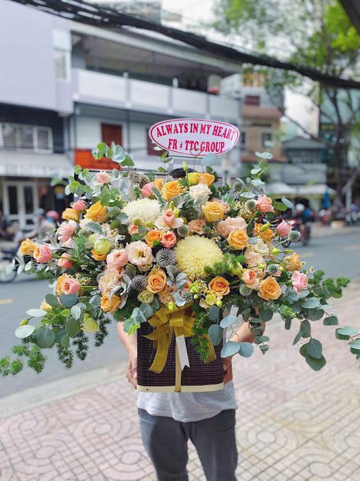 Không gian sang trọng và những mẫu hoa độc đáo tại One Rose Florist - Ảnh 2