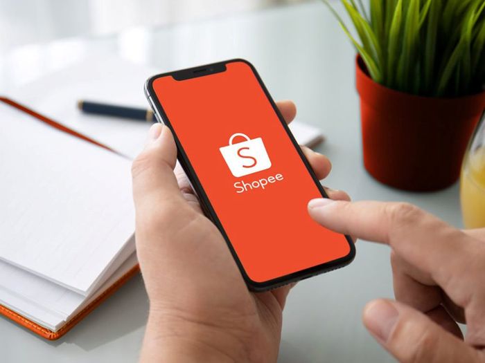 Trải nghiệm ưu đãi hấp dẫn cùng Shopee