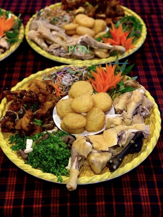 Không gian xanh mát tại Ẩm Thực Sân Vườn Pon - Ảnh 2