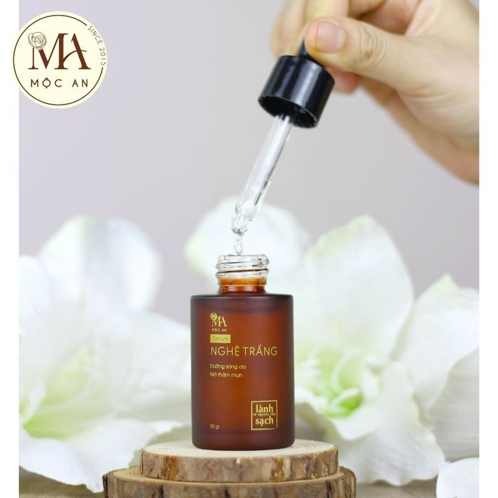 Hình ảnh chân thực về Serum Nghệ Trắng Mộc An