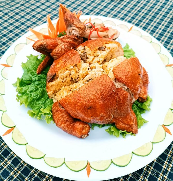 Không gian thơ mộng tại Nhà Hàng Hương Sen