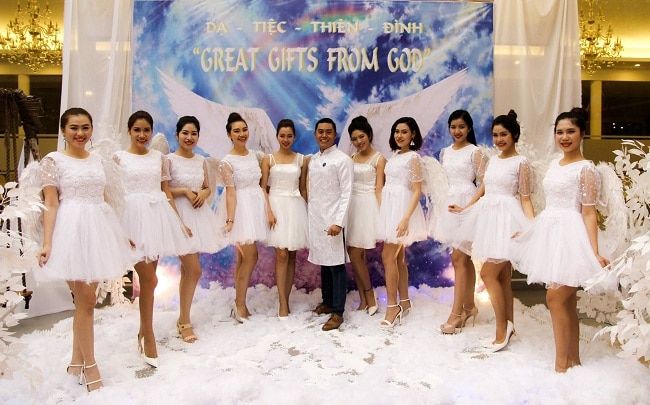 Phạm Gia Media nổi bật với những người mẫu chuyên nghiệp, góp mặt trong các sự kiện quan trọng và dự án quảng cáo lớn.