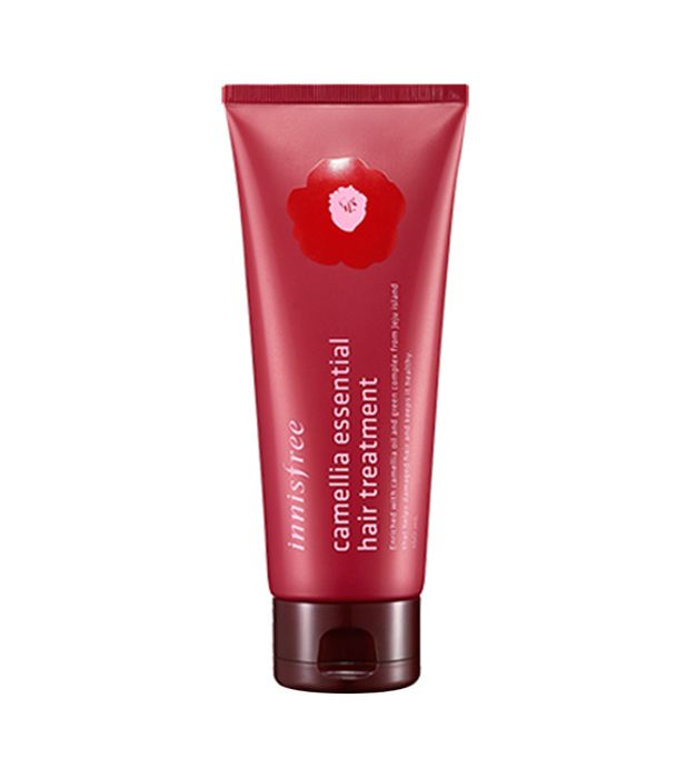 Kem Ủ Tóc Innisfree Camellia Essential Hair Treatment – Hình ảnh sản phẩm 1, giúp tóc khỏe mạnh, mượt mà, và chắc chắn từ gốc đến ngọn nhờ chiết xuất hoa trà Jeju.