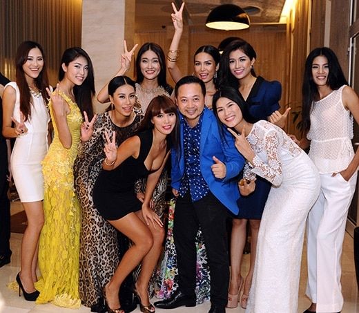 Top 10 công ty đào tạo người mẫu chuyên nghiệp tại TPHCM - Elite, đơn vị uy tín cho các ai muốn phát triển sự nghiệp trong ngành người mẫu và giải trí.
