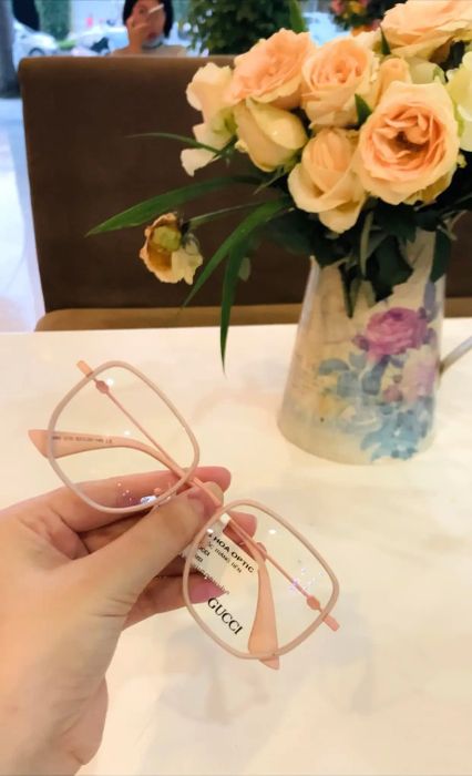Bộ sưu tập kính cao cấp tại Kính thuốc Tràng Tiền