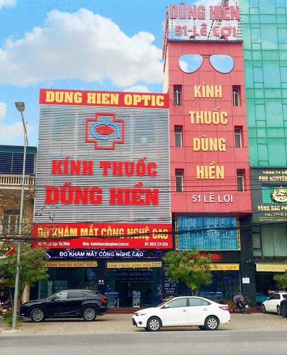 Bộ sưu tập kính cao cấp tại Kính thuốc Dũng Hiền