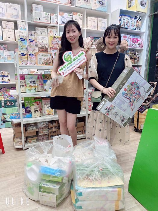 Hình ảnh Ếch Cốm - Không gian mua sắm hiện đại