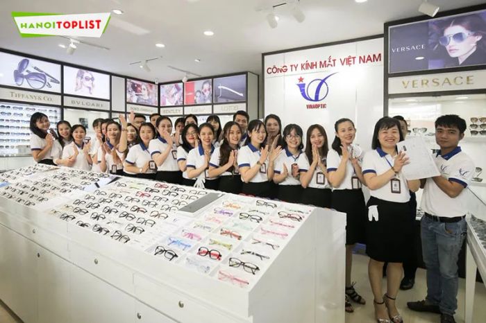 vina-optic-thuong-hieu-kinh-mat-quoc-dan