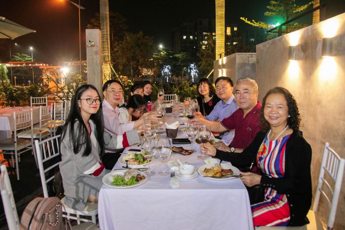 Hình ảnh 1 của Asian Food Point