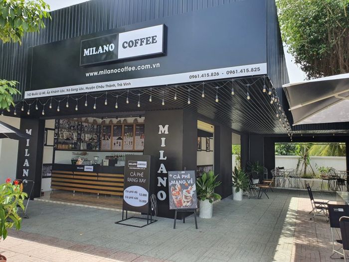 Không gian sang trọng tại Milano Coffee