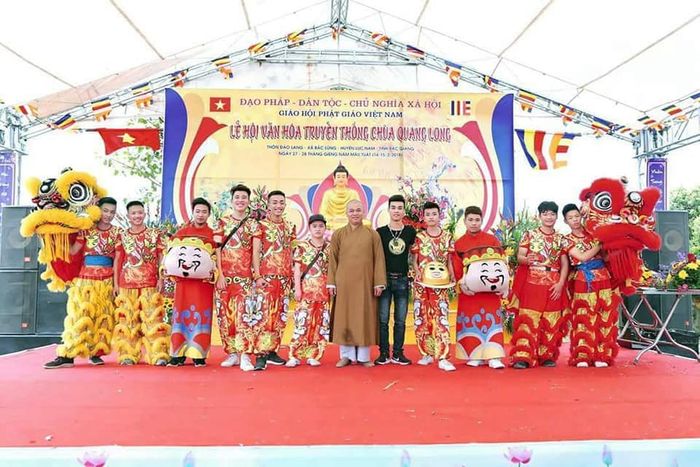 Tuyển tập hình ảnh đặc sắc trong các tiết mục biểu diễn của Đoàn Lân Sư Rồng Mạnh Long Đường