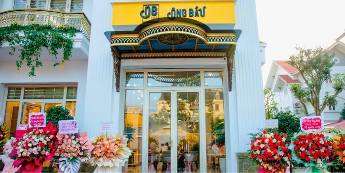 Cà Phê Ông Bầu ảnh 1 - Hình ảnh ghi lại không gian độc đáo nơi bóng đá và cà phê hòa quyện thành văn hóa đặc trưng.