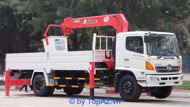 Tín Phong là một trong những đơn vị uy tín và có bề dày hơn 10 năm kinh nghiệm trong lĩnh vực cho thuê xe cẩu tại TPHCM.