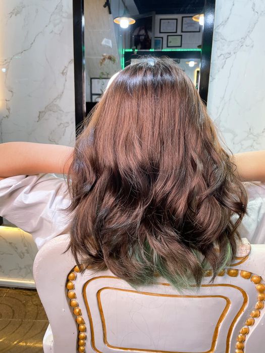Khám phá không gian sang trọng tại Salon Nguyễn Vàng qua ảnh 2