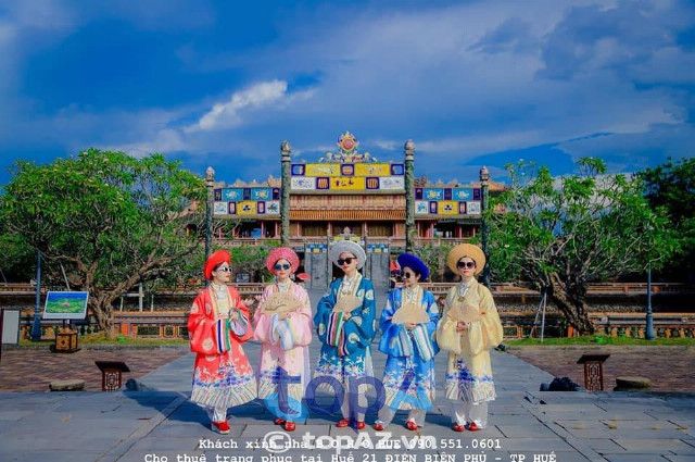 Boho Hue - Tinh hoa cổ phục bình dân