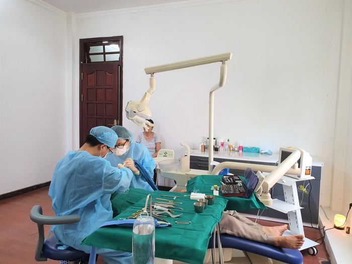 Hình ảnh đội ngũ bác sĩ chuyên môn tại Nha khoa Dr.Bão