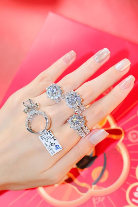 Bộ sưu tập trang sức cao cấp tại Vàng Trương Liêm
