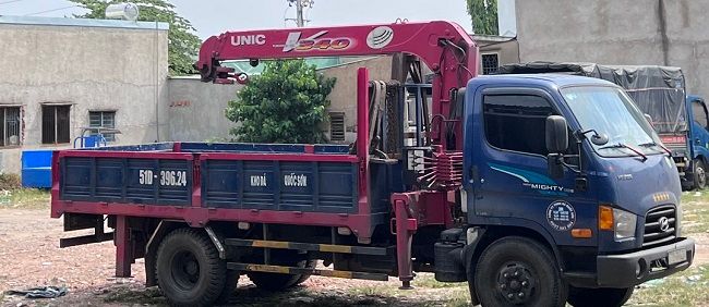 Hình ảnh cho thuê xe cẩu TPHCM – SG MOVING