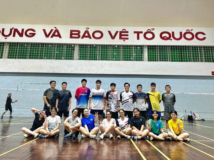 Không gian tập luyện chuyên nghiệp tại Da Nang Badminton Club