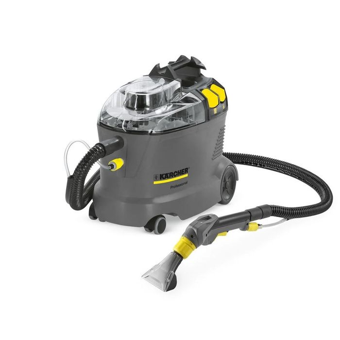 Hình ảnh chi tiết máy giặt thảm Karcher đang hoạt động