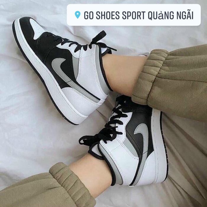 Không gian trưng bày ấn tượng tại Go Shoes Sport Quảng Ngãi