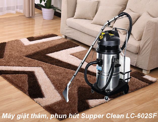 Hình ảnh máy giặt thảm Supper Clean đang hoạt động hiệu quả