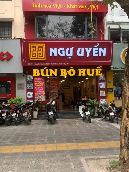 Không gian sang trọng của nhà hàng Ngự Uyển