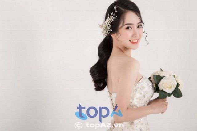 Eli Wedding – Trang điểm tinh tế, rạng rỡ từng khoảnh khắc