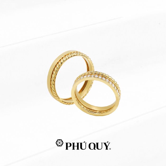 Không gian trưng bày sang trọng tại Phú Quý Jewelry