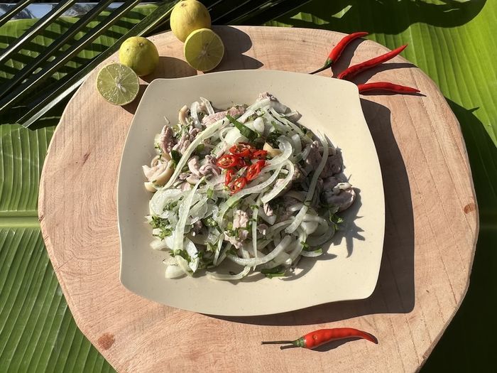 Món ăn tại quán ảnh 1