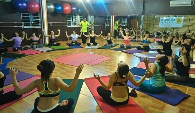 Yoga Hương Tre vinh dự nằm trong Top 10 trung tâm Yoga chất lượng và uy tín nhất TP.HCM