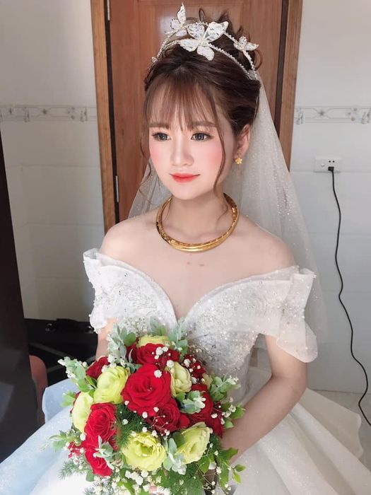 Hình ảnh đầu tiên – Kern makeup