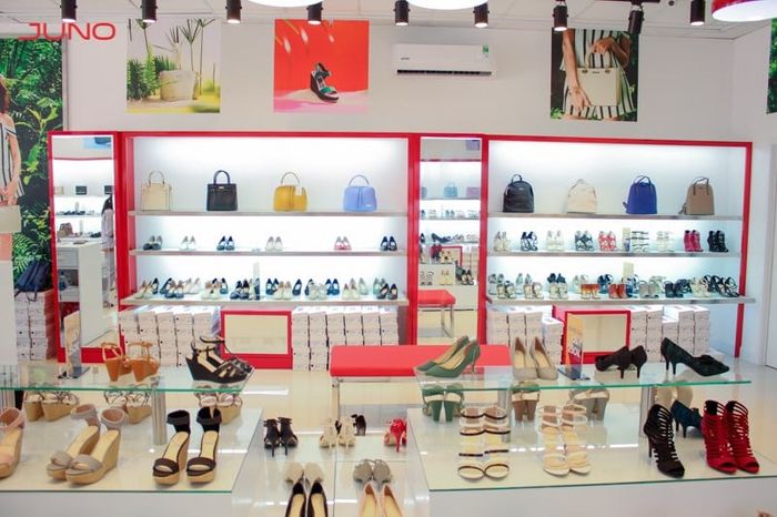 Cửa hàng giày dép nữ thời trang tại Gò Vấp