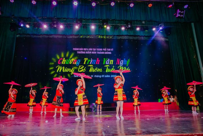 Hoạt động vui chơi sáng tạo tại trường