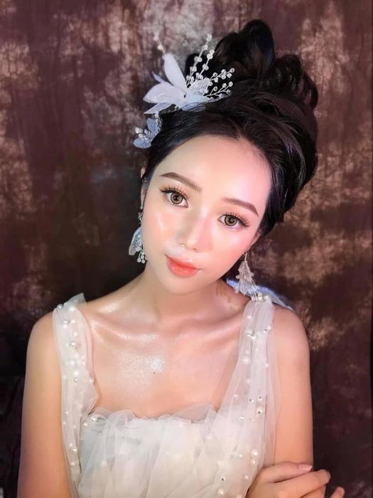 Hình ảnh thứ ba – Áo cưới Dũng Anh