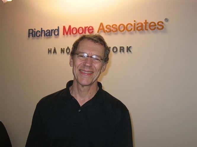 Richard Moore Associates - Bậc Thầy Kiến Tạo Thương Hiệu