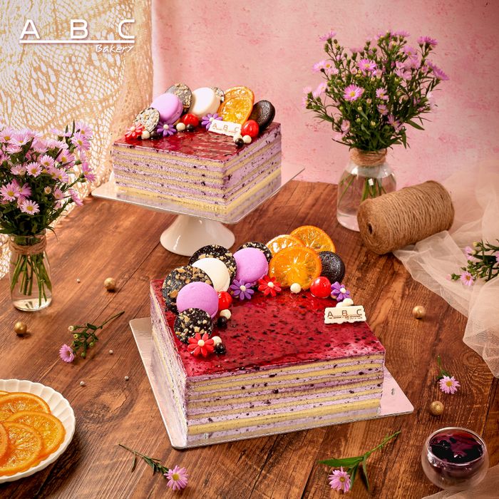 ABC Bakery ảnh 2 - Không gian tiệm bánh ấm cúng với đa dạng các loại bánh ngọt, bánh mì tươi ngon hấp dẫn