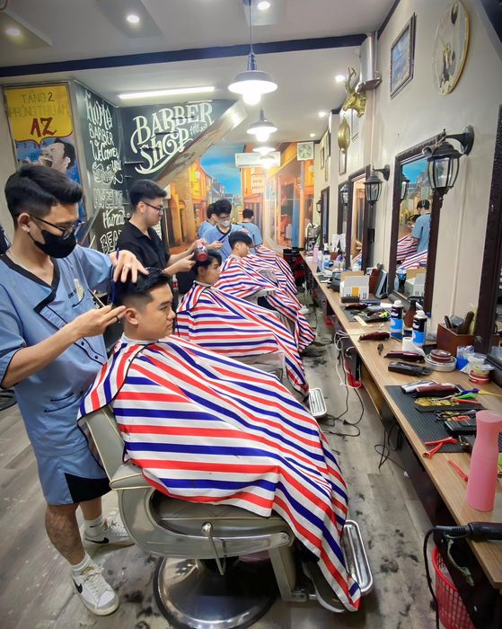 Hình ảnh không gian sang trọng tại Home BarberShop