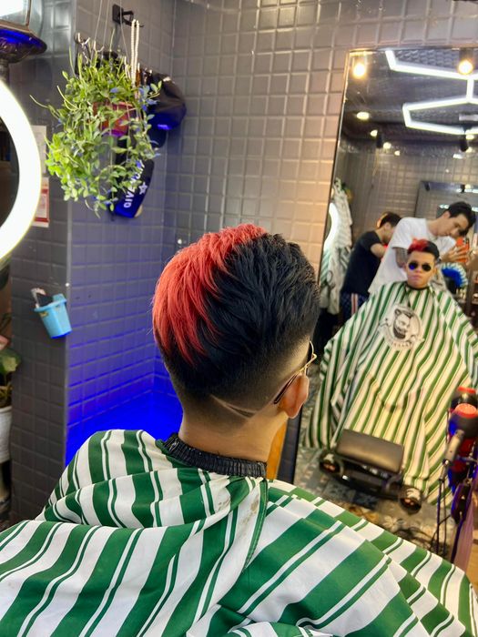 Tiến Barber - Góc nhìn nghệ thuật thứ hai về sự hoàn hảo của từng đường cắt