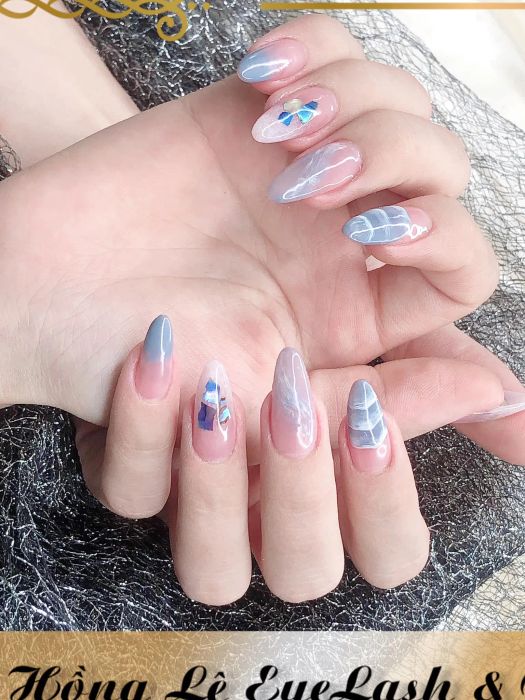 Không gian ấm cúng và sang trọng tại Hồng Lê Nail & Eyelash
