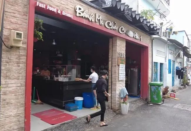 Bánh Mì Chảo Cô 3 Hậu