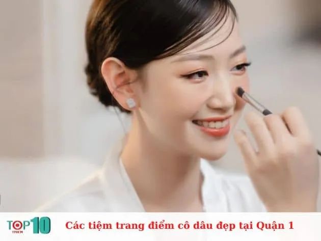 Những địa chỉ trang điểm cô dâu uy tín và chất lượng nhất tại Quận 1